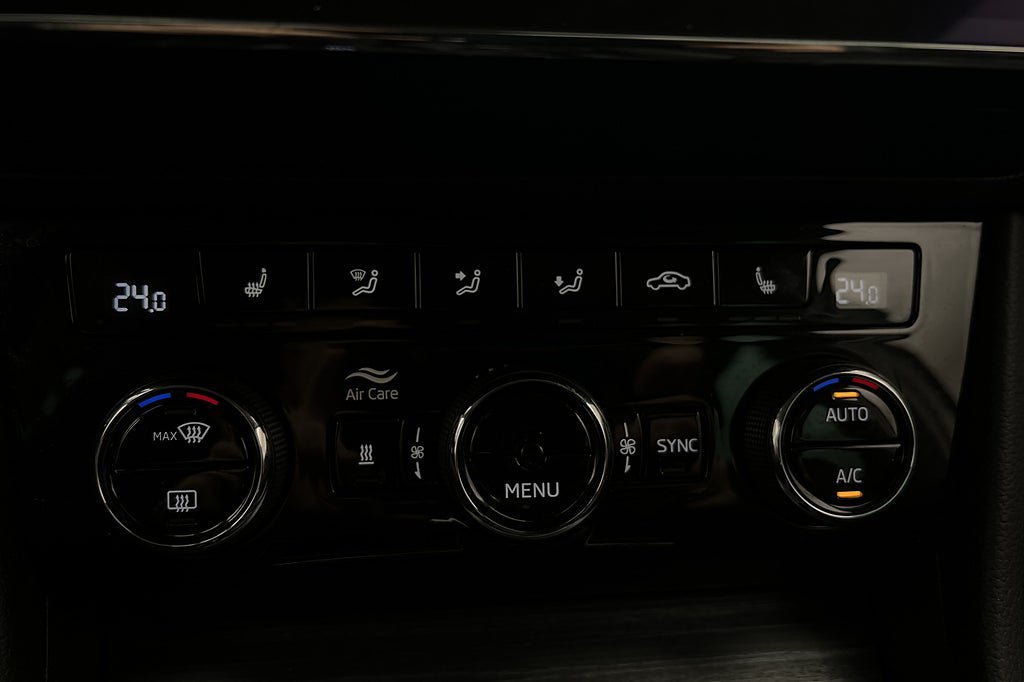 Vehicle Image 27