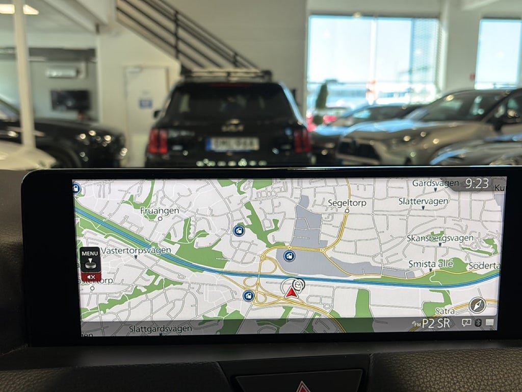 Vehicle Image 11