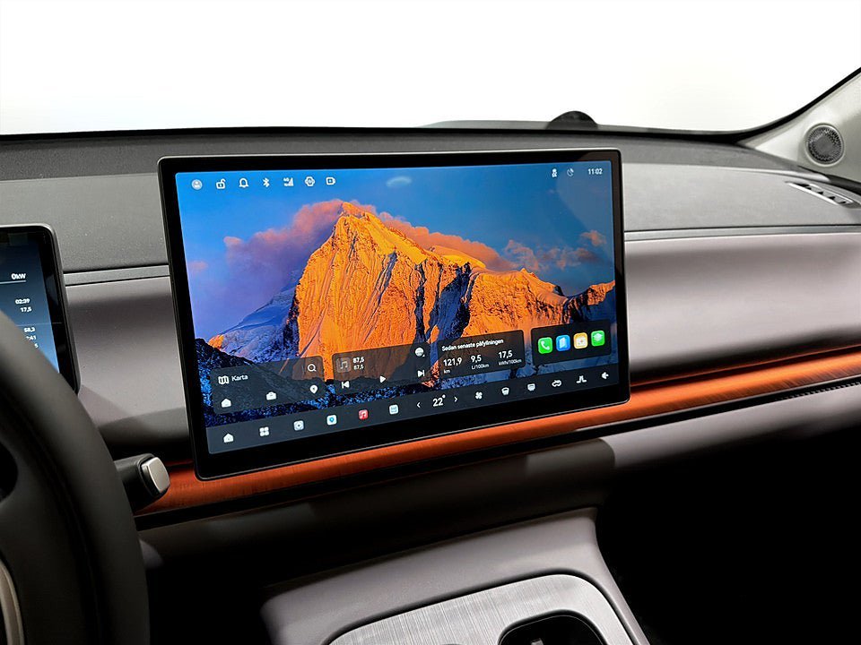 Vehicle Image 18