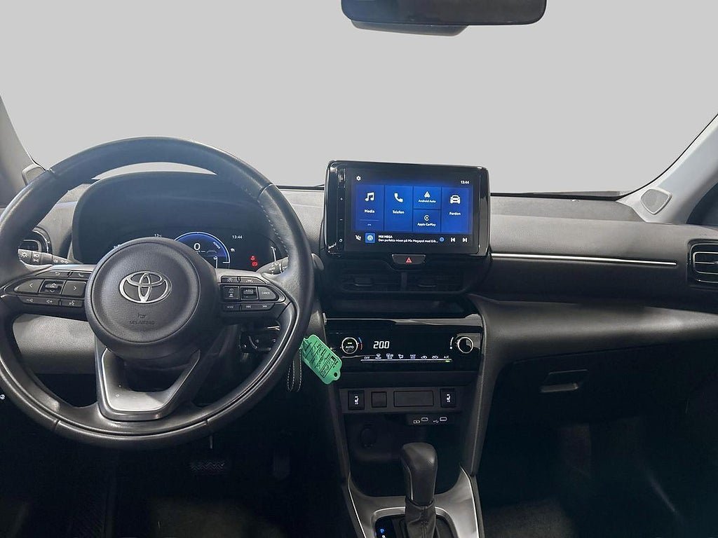 Vehicle Image 11