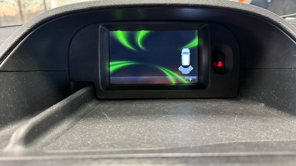 Vehicle Image 12