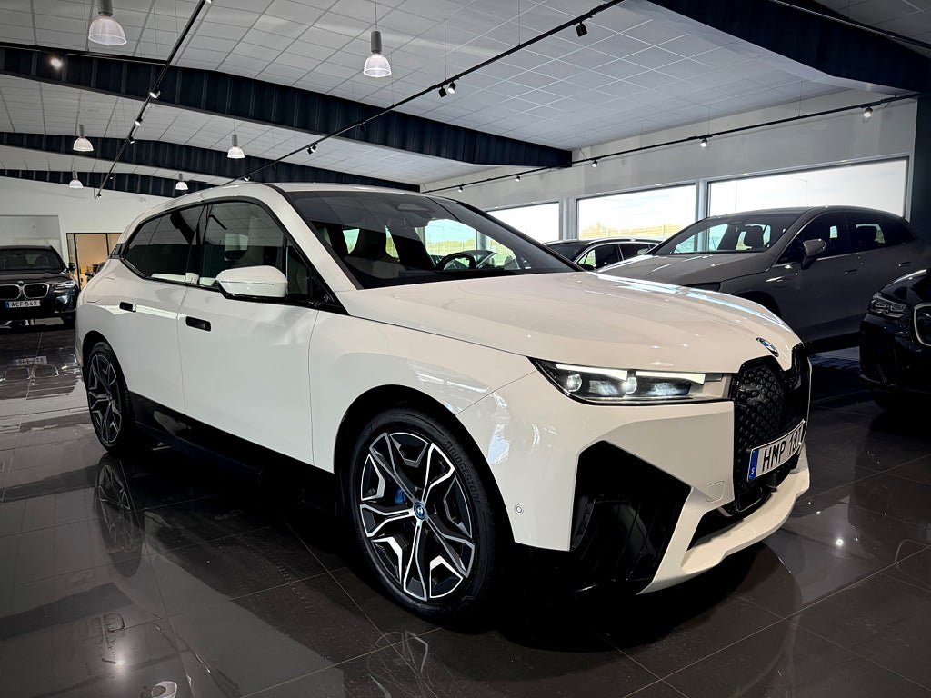 Vehicle Image 19
