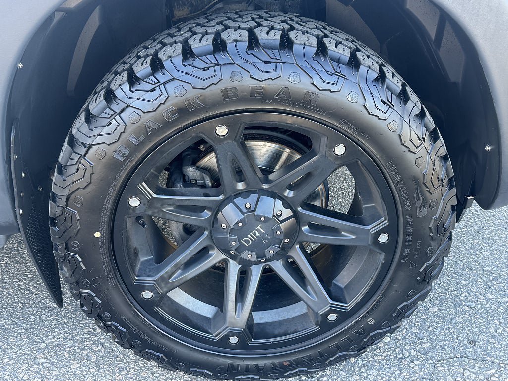 Vehicle Image 18