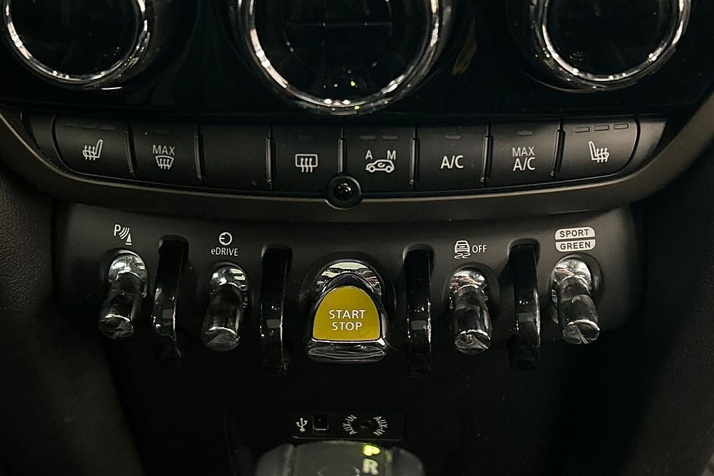 Vehicle Image 20