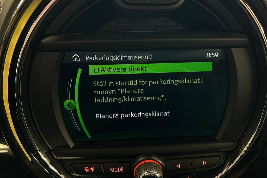 Vehicle Image 27