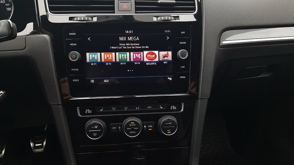 Vehicle Image 15