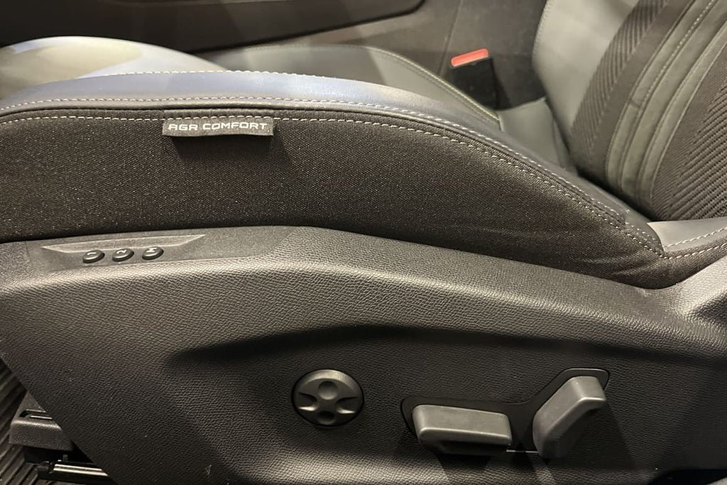 Vehicle Image 17