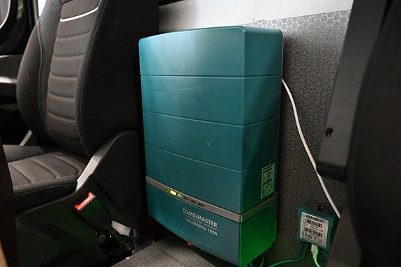 Vehicle Image 22