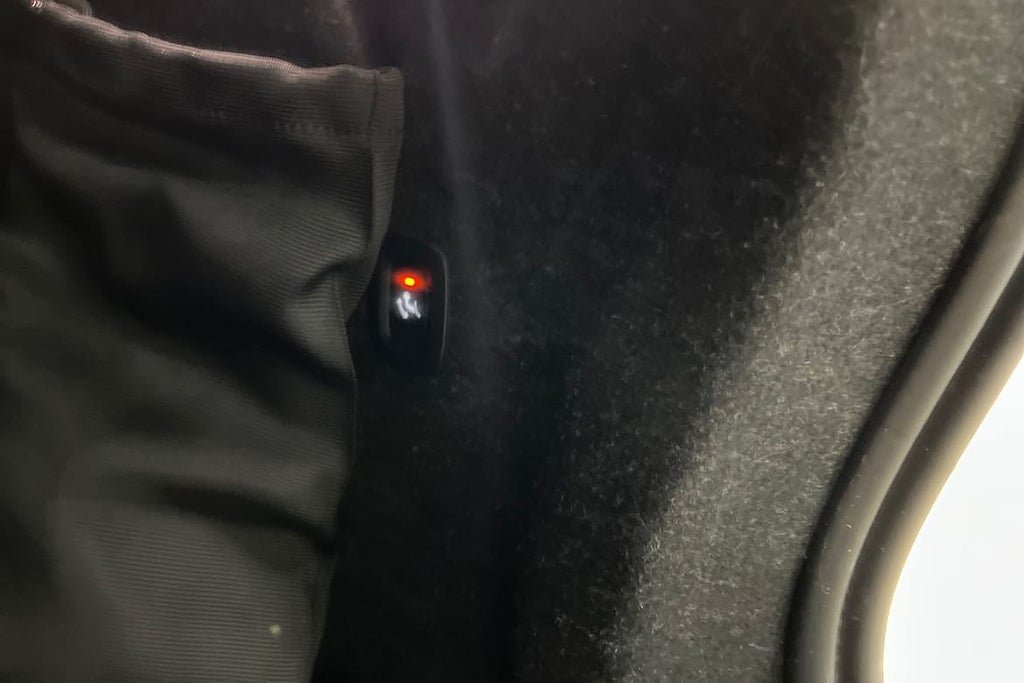 Vehicle Image 21