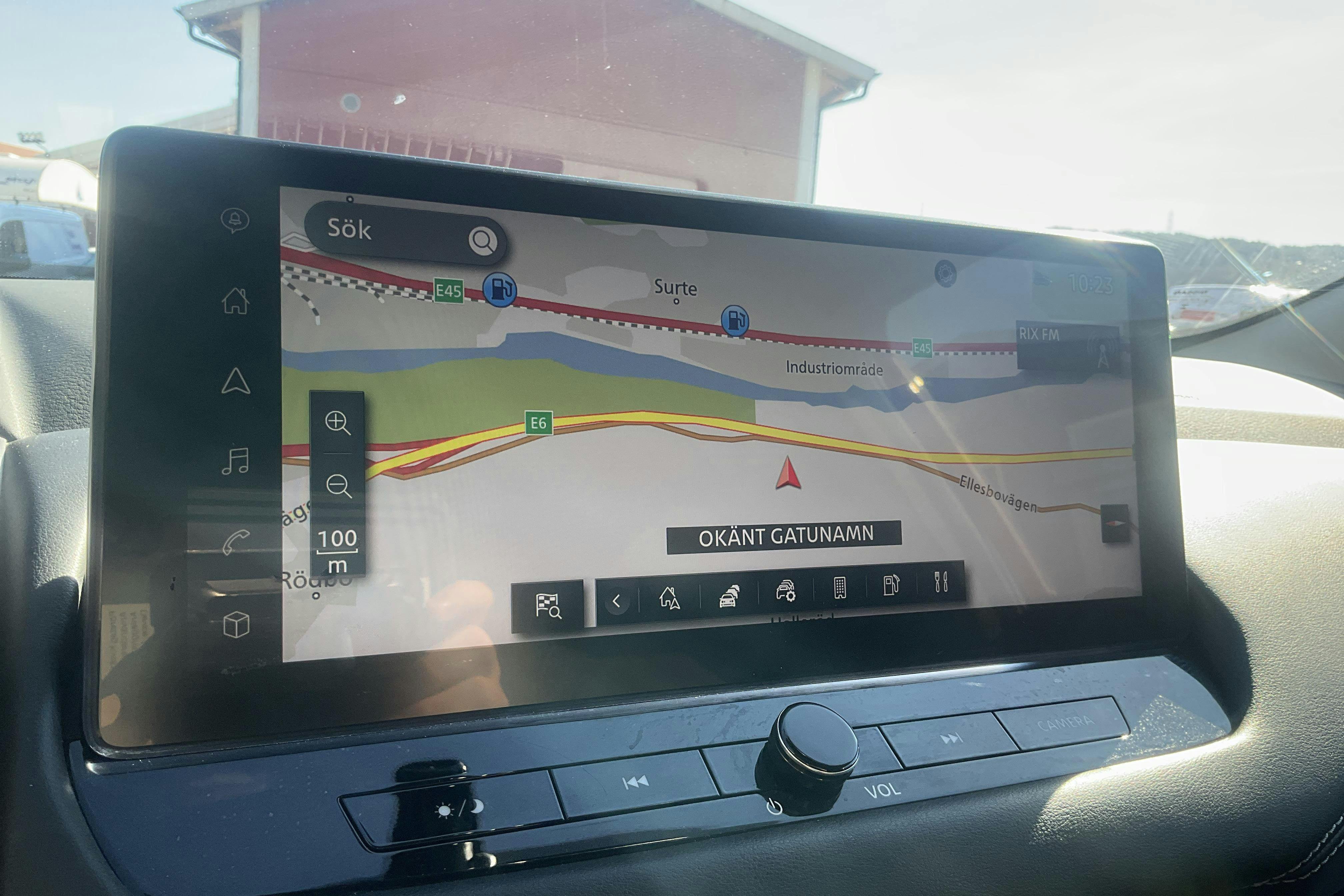Vehicle Image 11