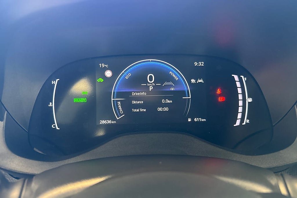 Vehicle Image 16