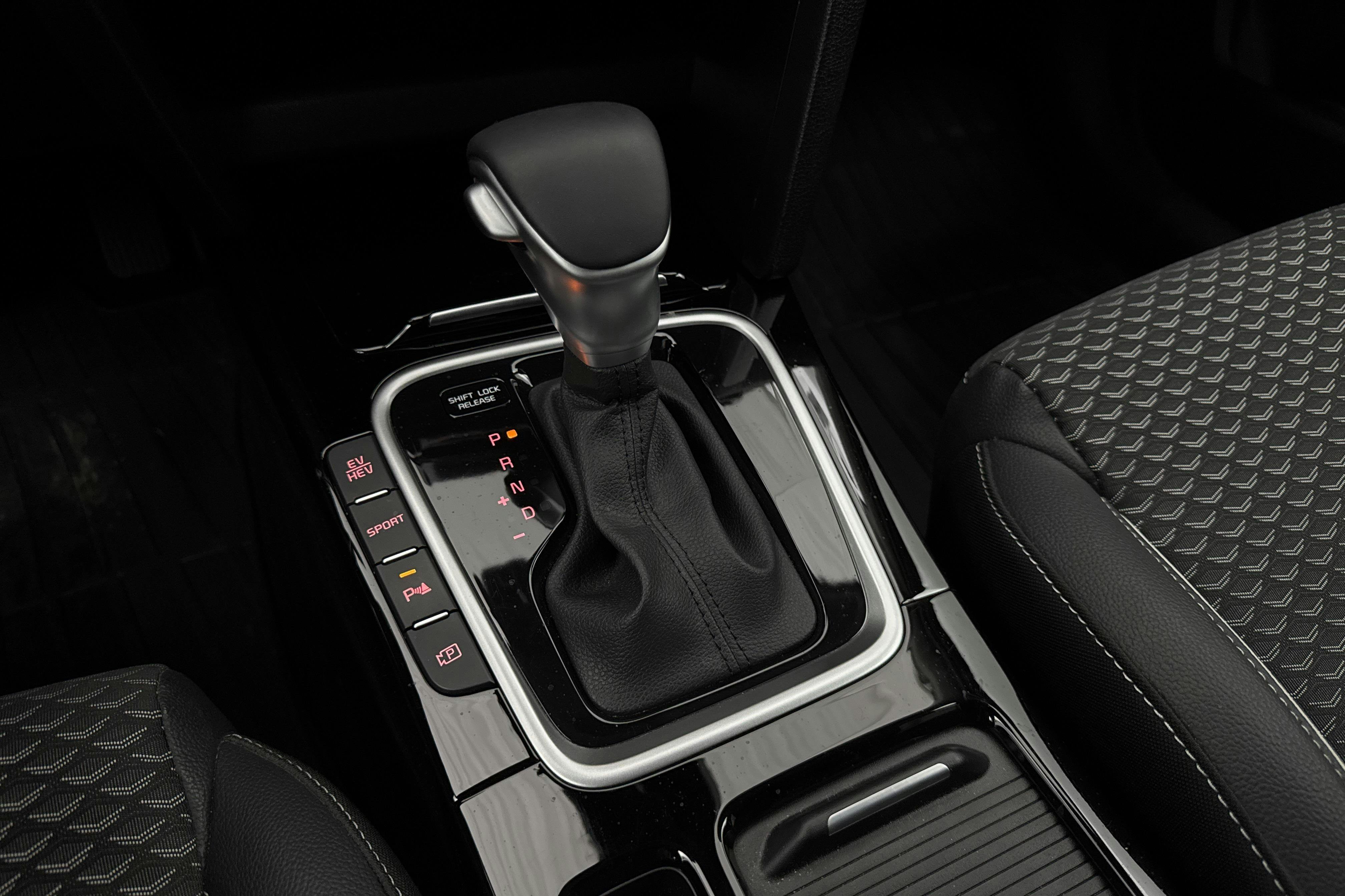 Vehicle Image 19