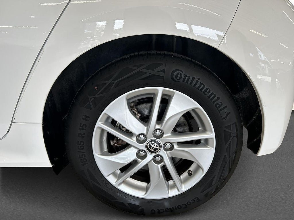 Vehicle Image 17