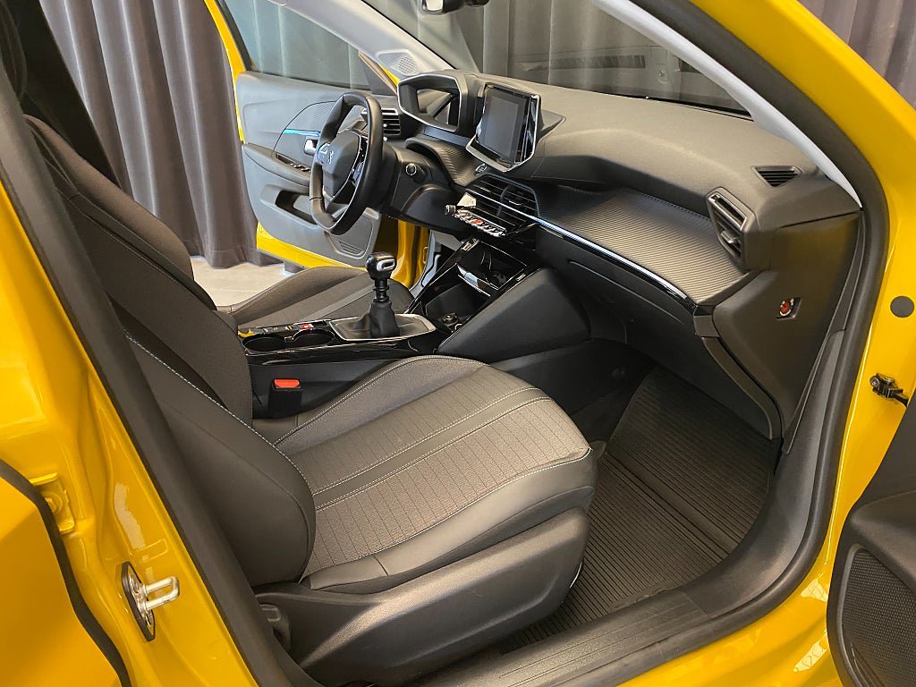 Vehicle Image 36