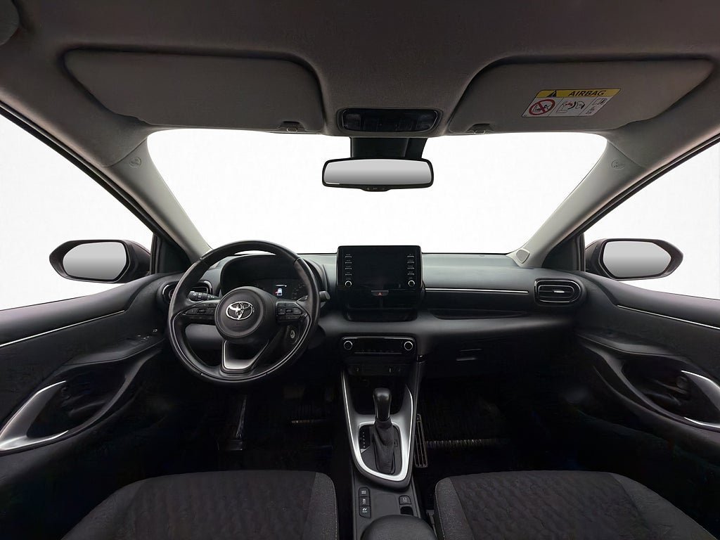 Vehicle Image 11