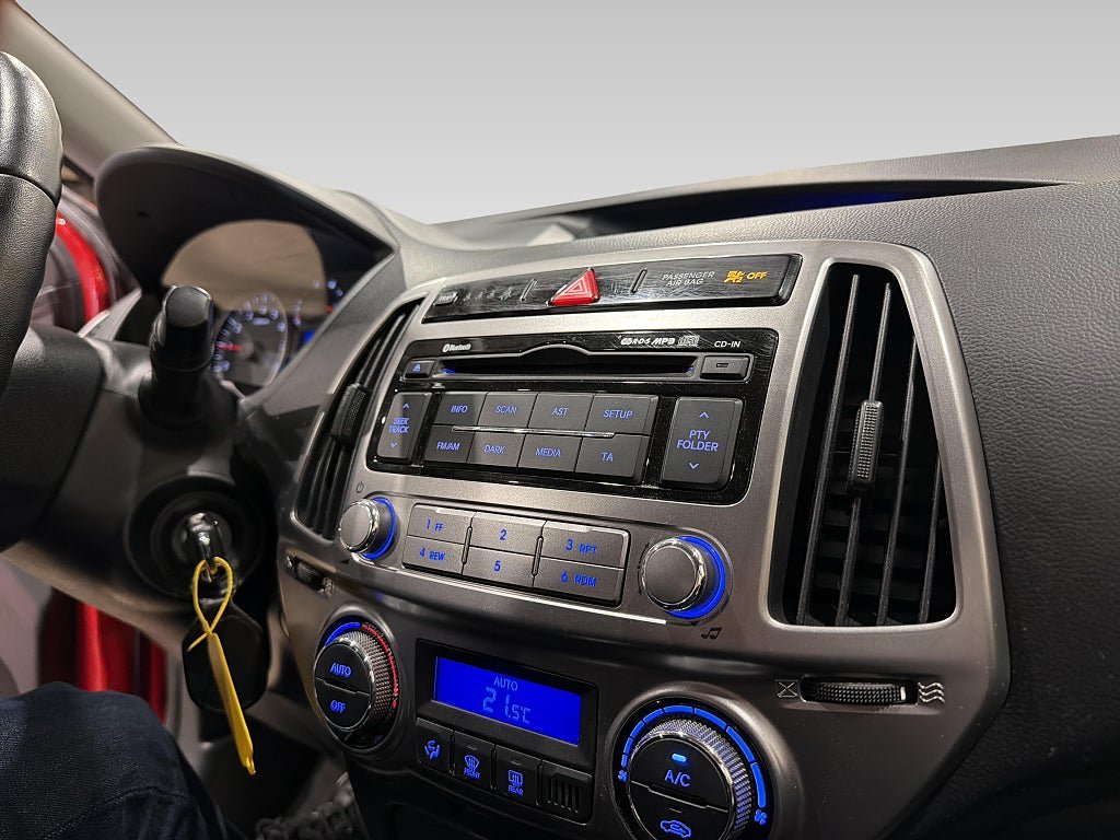 Vehicle Image 15