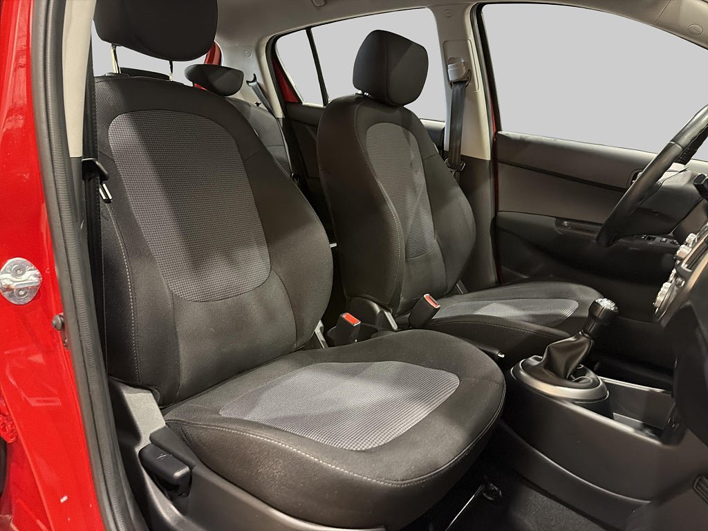 Vehicle Image 22