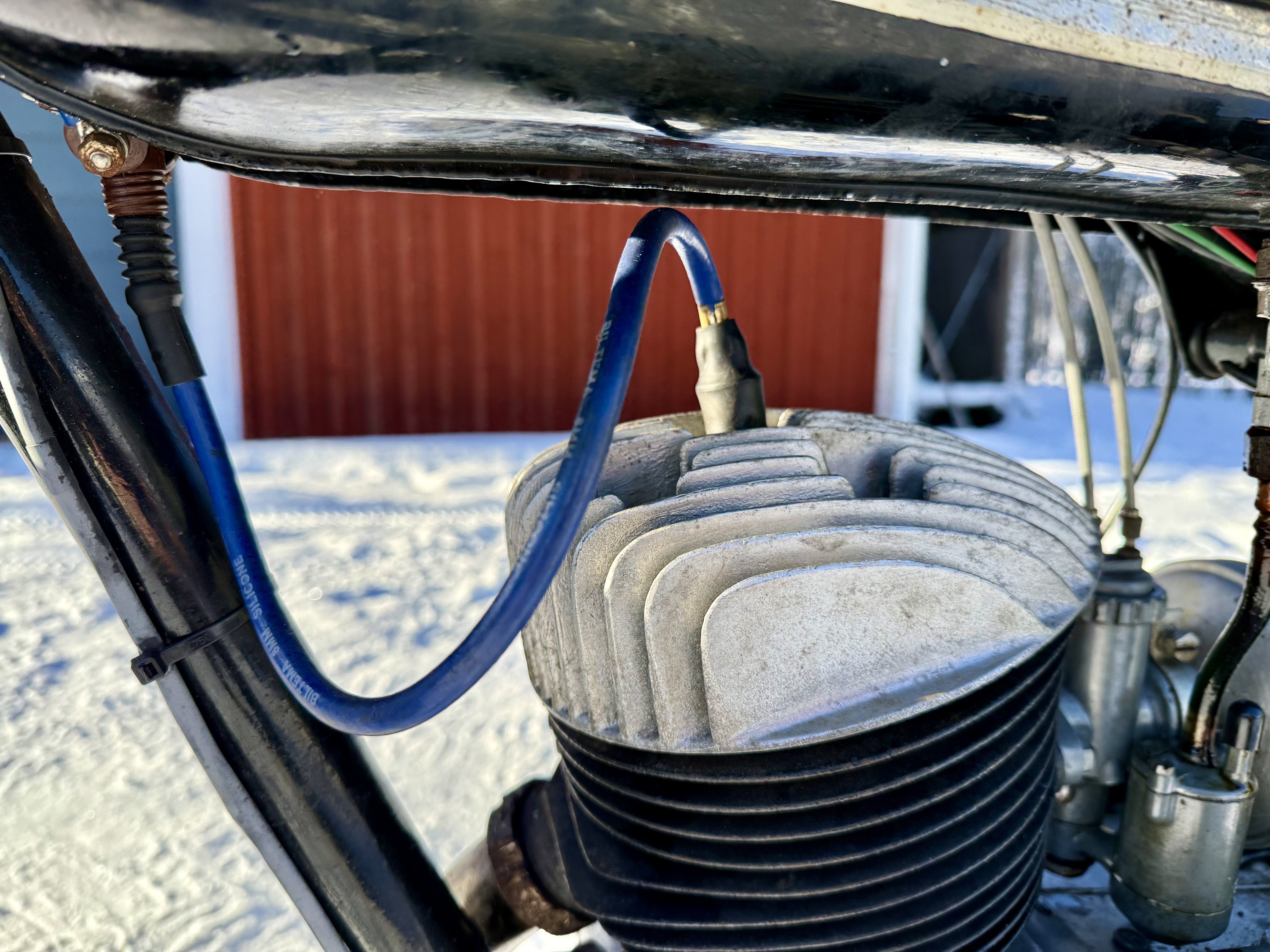 Vehicle Image 16