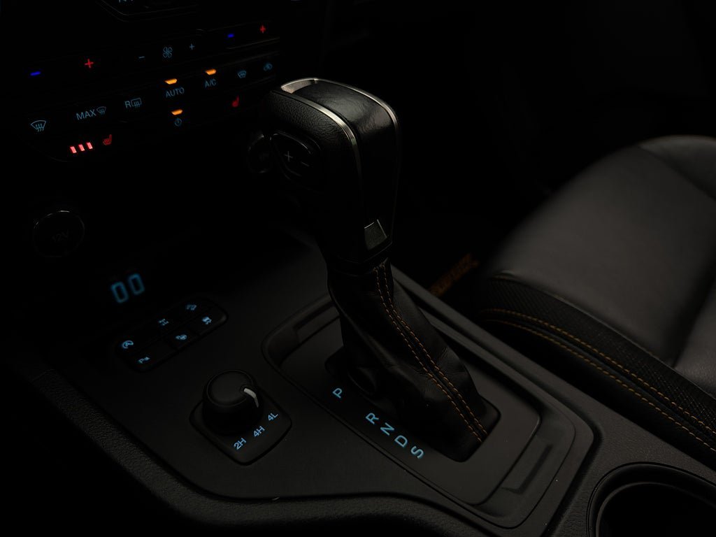 Vehicle Image 24