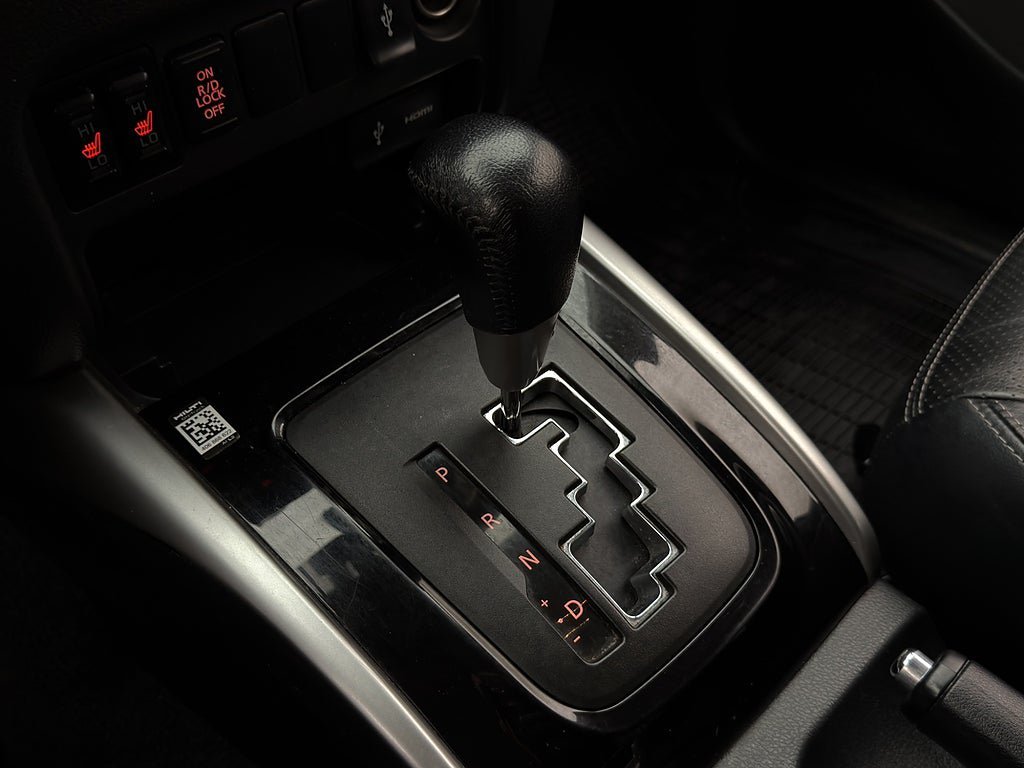 Vehicle Image 26