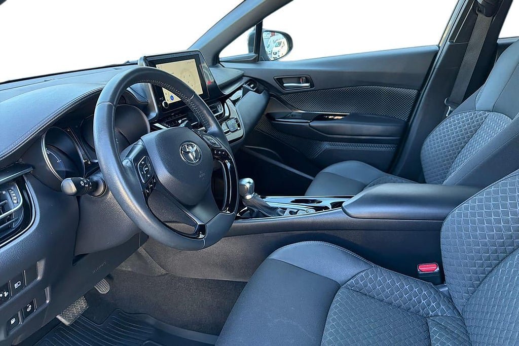 Vehicle Image 14