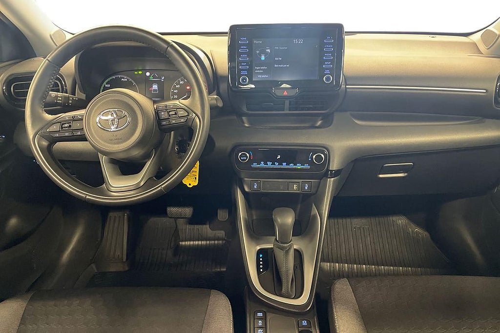 Vehicle Image 10