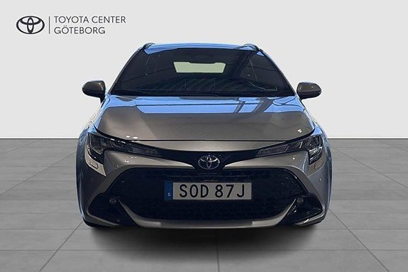 Vehicle Image 8