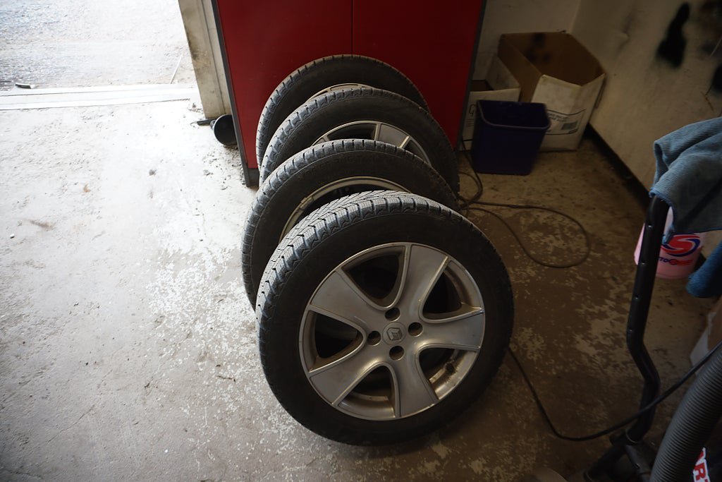 Vehicle Image 7