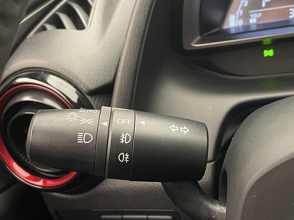 Vehicle Image 22