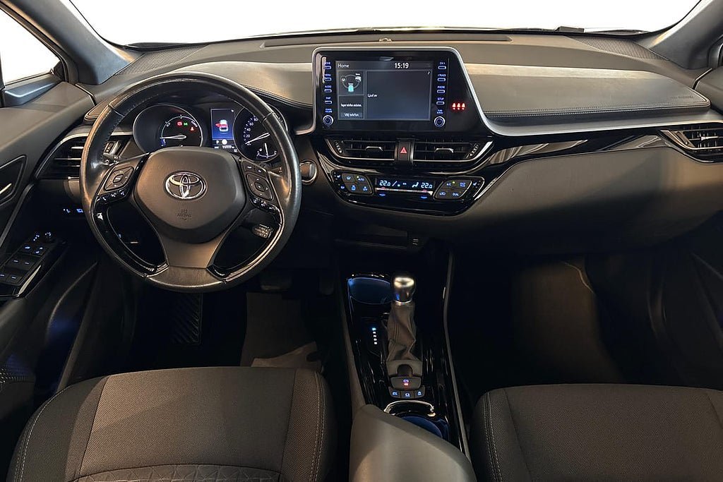 Vehicle Image 8
