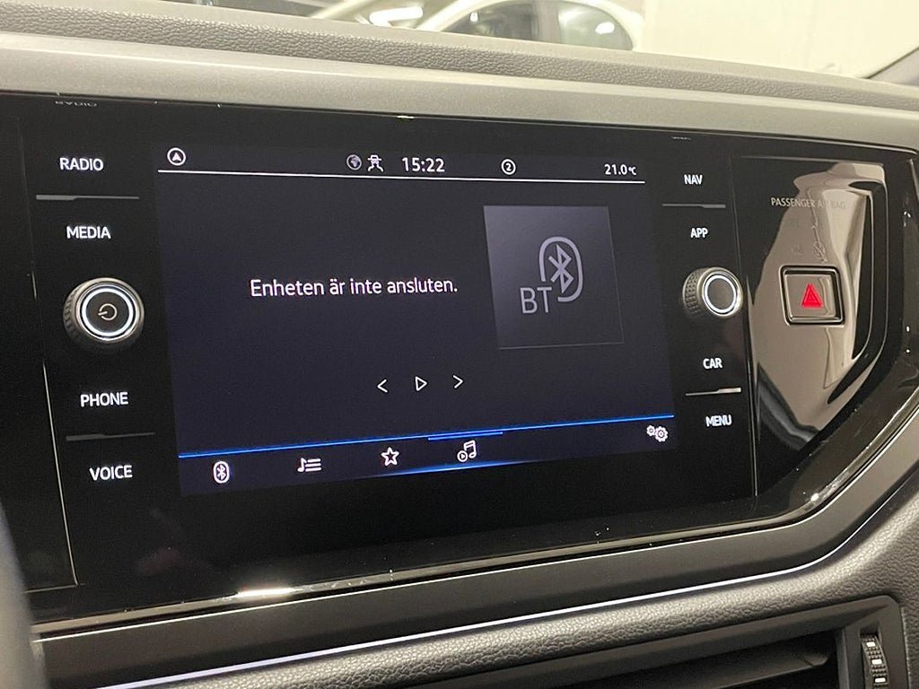 Vehicle Image 17