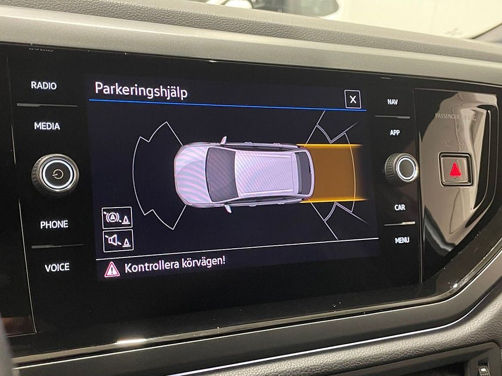 Vehicle Image 18