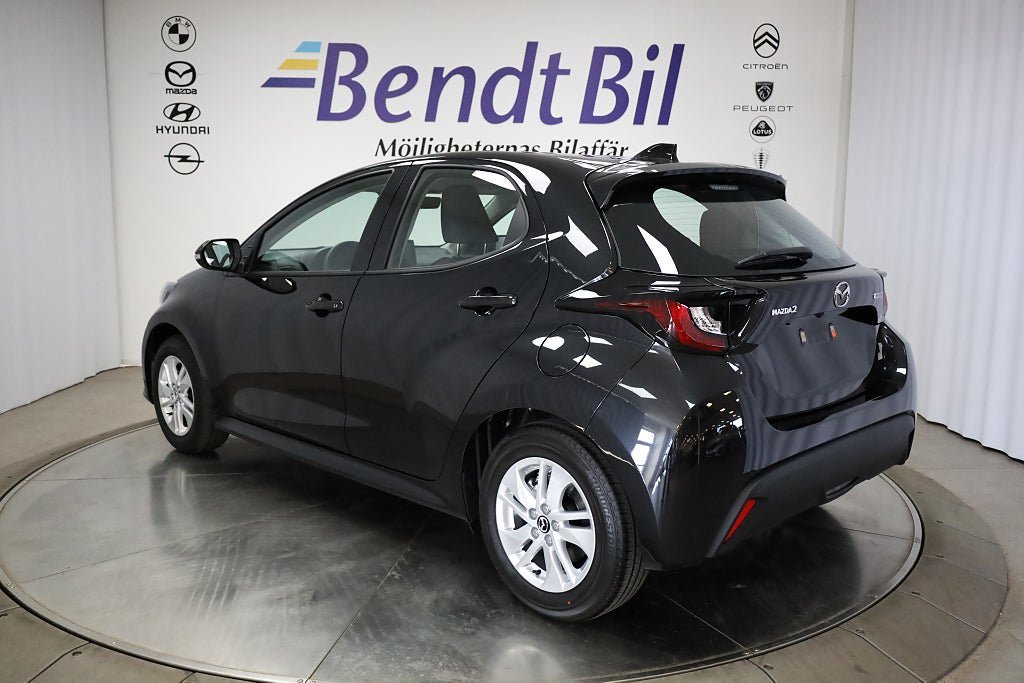 Vehicle Image 7