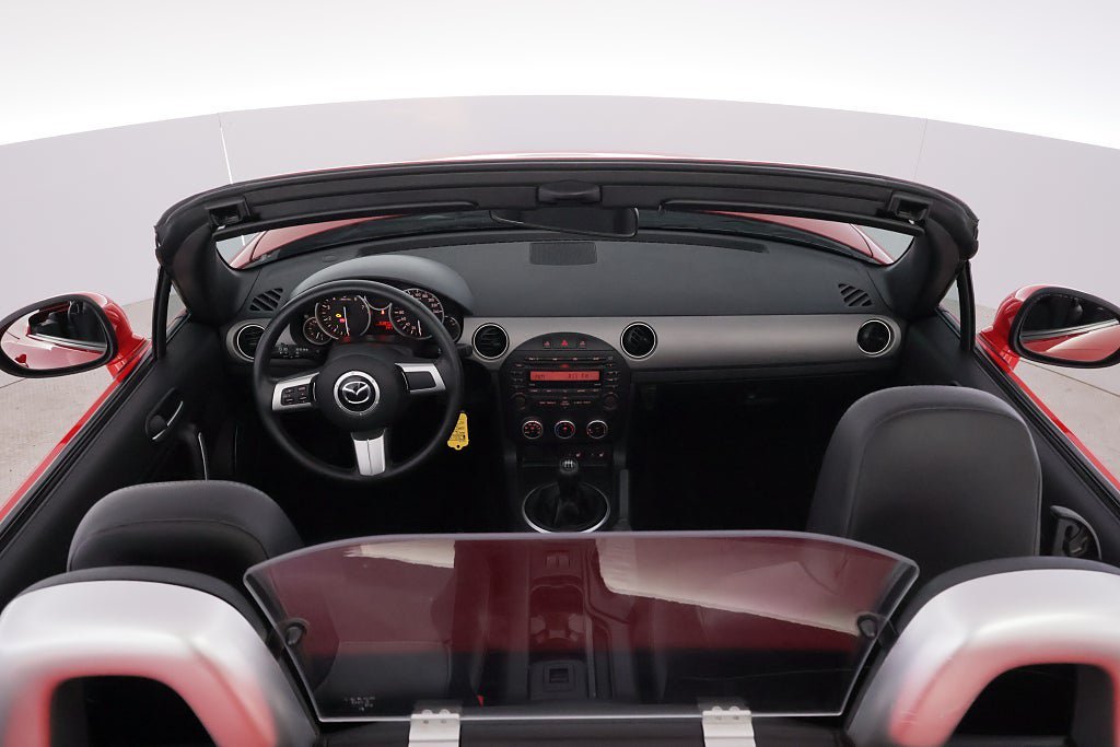 Vehicle Image 18