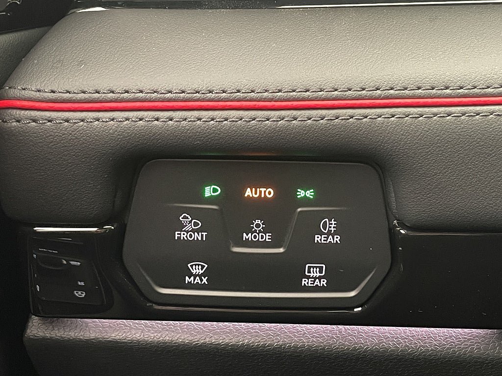 Vehicle Image 31