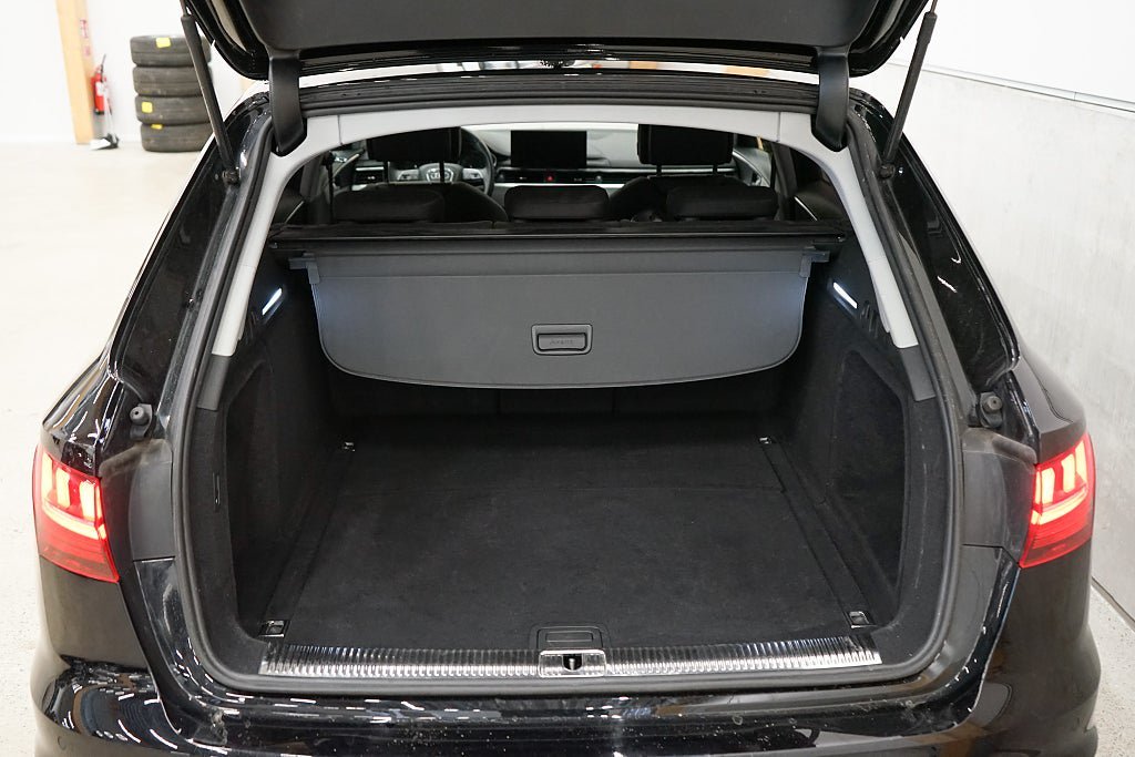 Vehicle Image 19