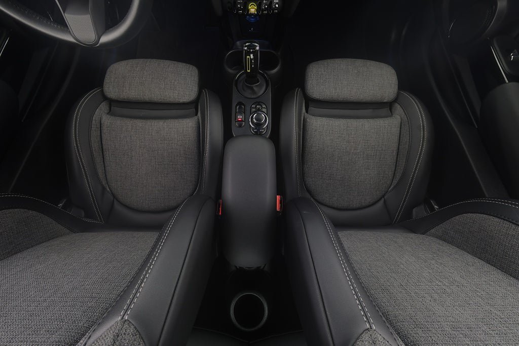 Vehicle Image 15