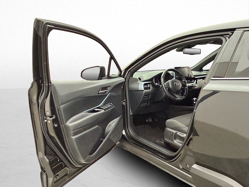 Vehicle Image 10