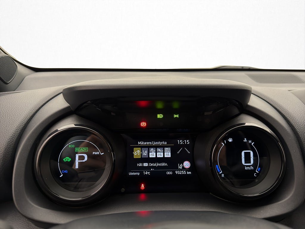 Vehicle Image 15