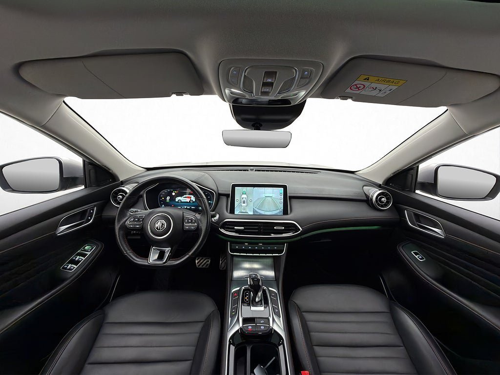 Vehicle Image 13