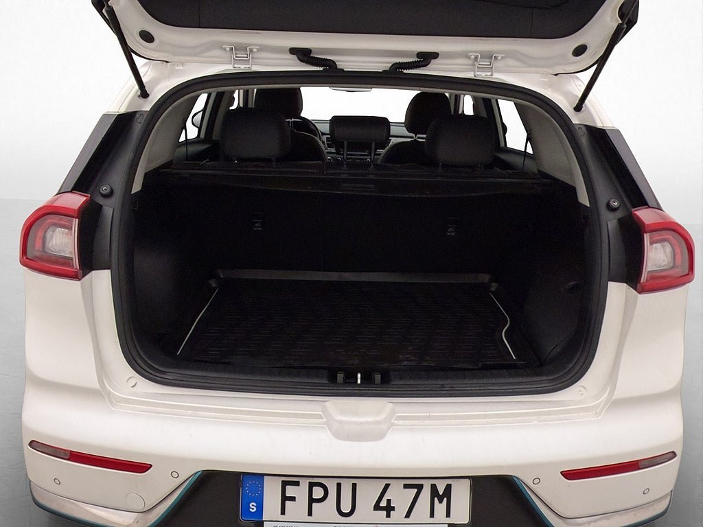 Vehicle Image 28