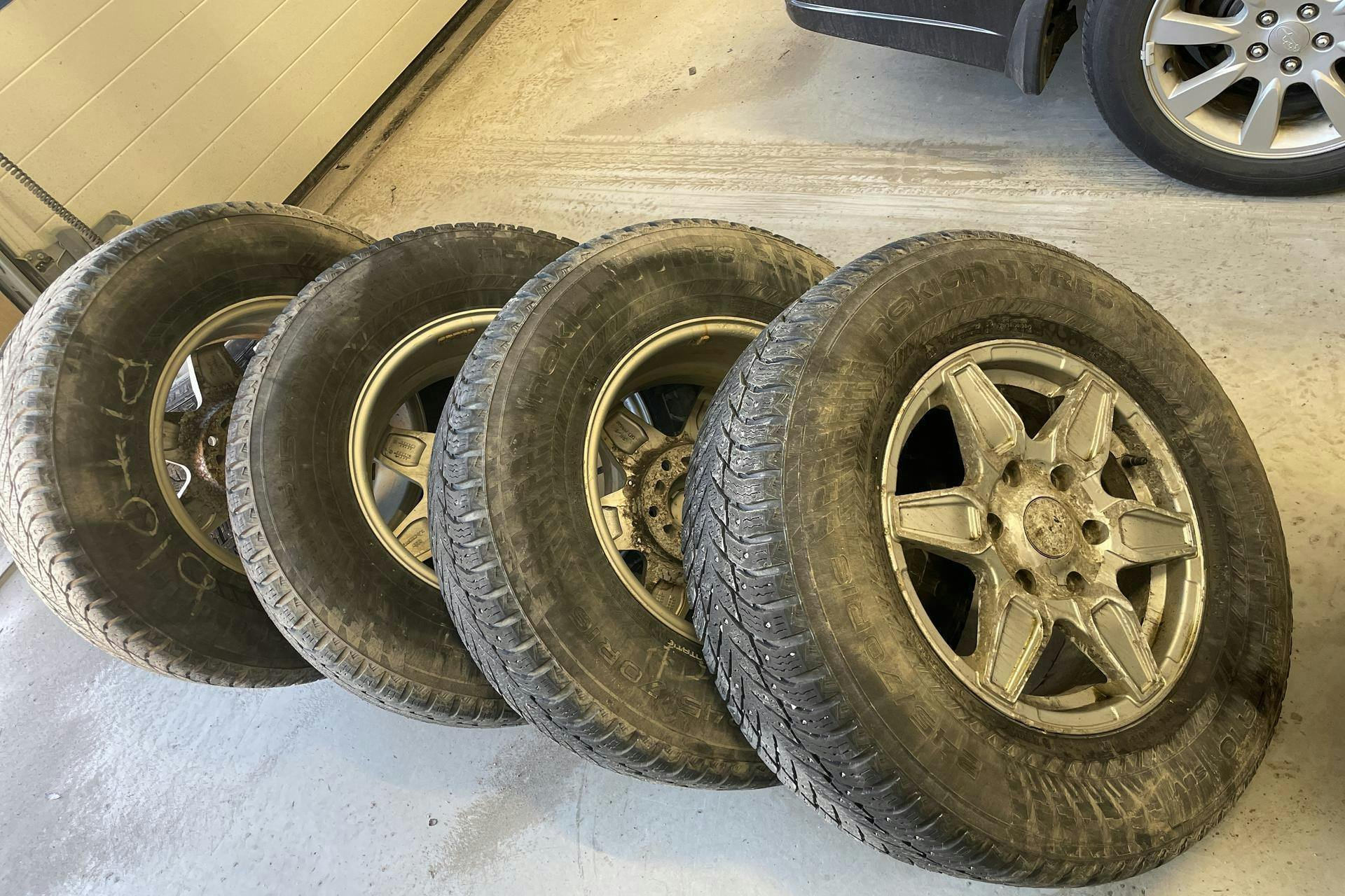 Vehicle Image 15