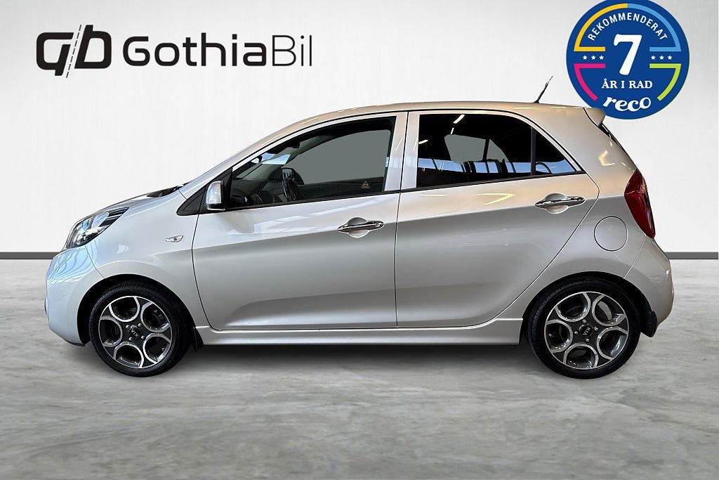 Vehicle Image 8