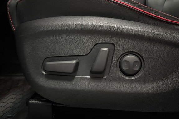 Vehicle Image 27