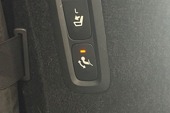 Vehicle Image 29