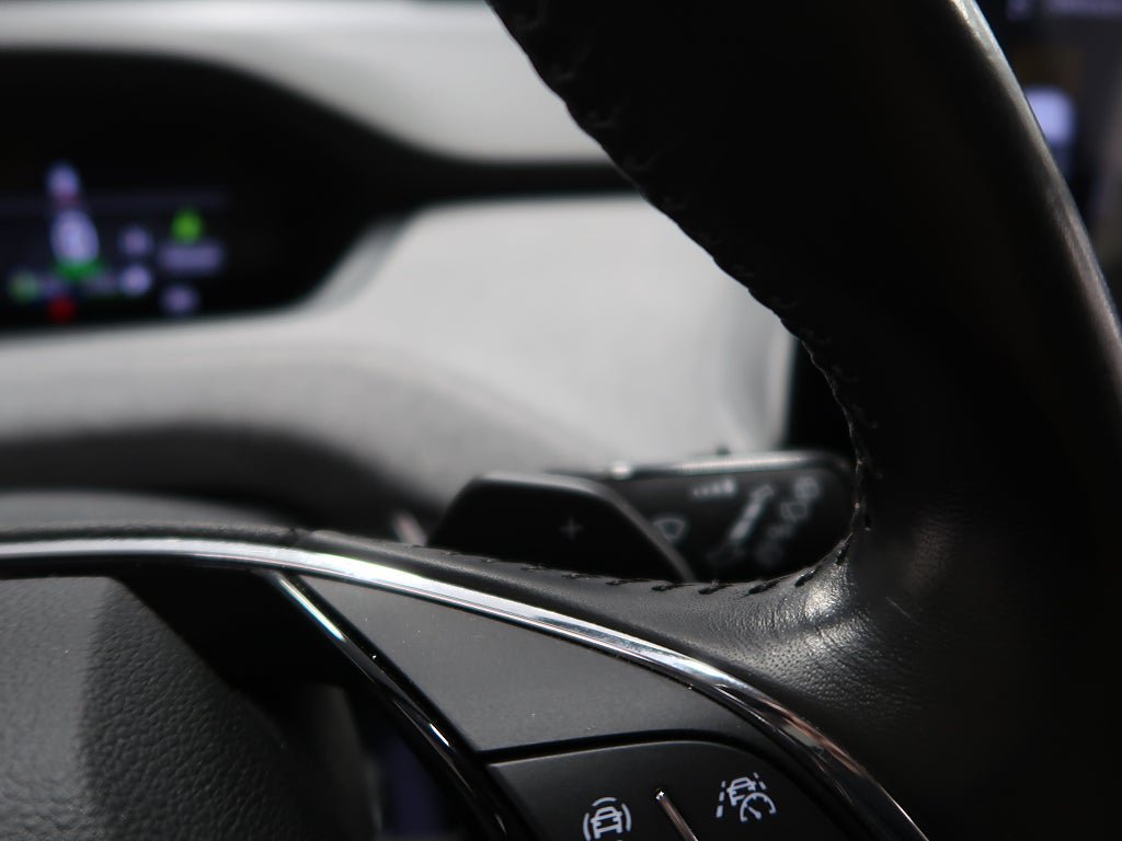 Vehicle Image 37