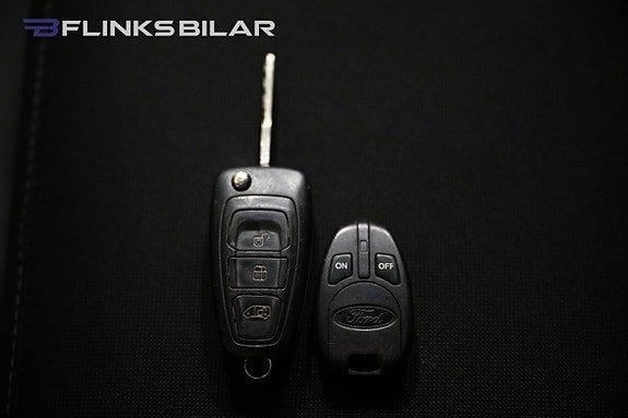 Vehicle Image 26