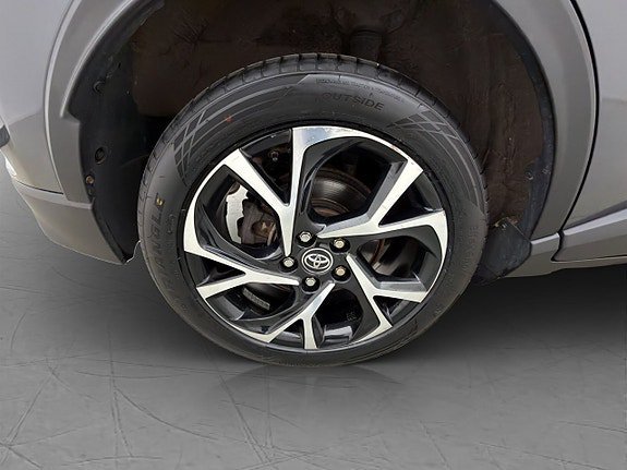 Vehicle Image 31