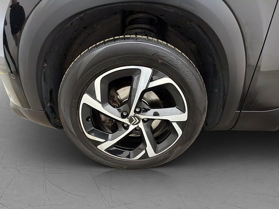 Vehicle Image 33