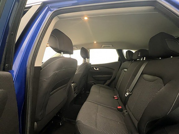 Vehicle Image 27